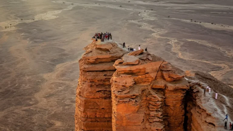 رحلات البر وفعالياته