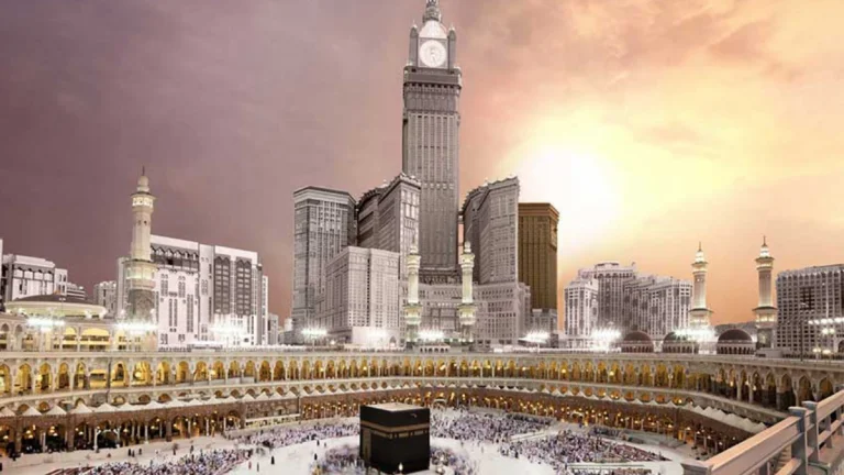 رحلات المواقع الدينيــة والمشاعر المقدسة